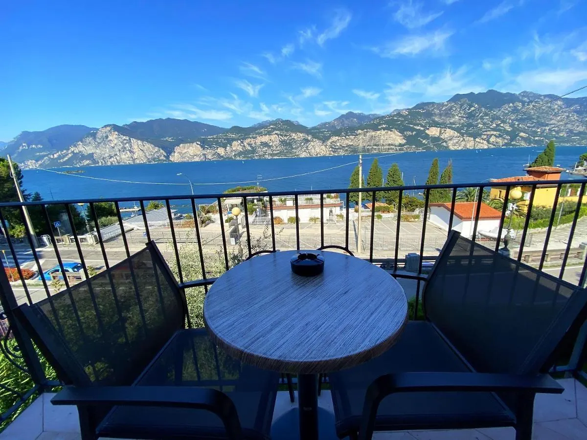 Appartamenti Capri Malcesine Apartment